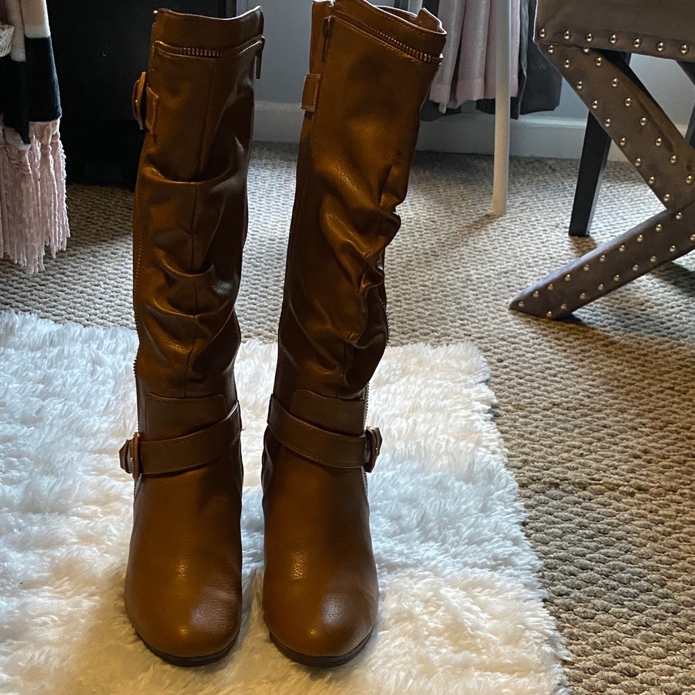 Boots-Cognac-Size 9.5